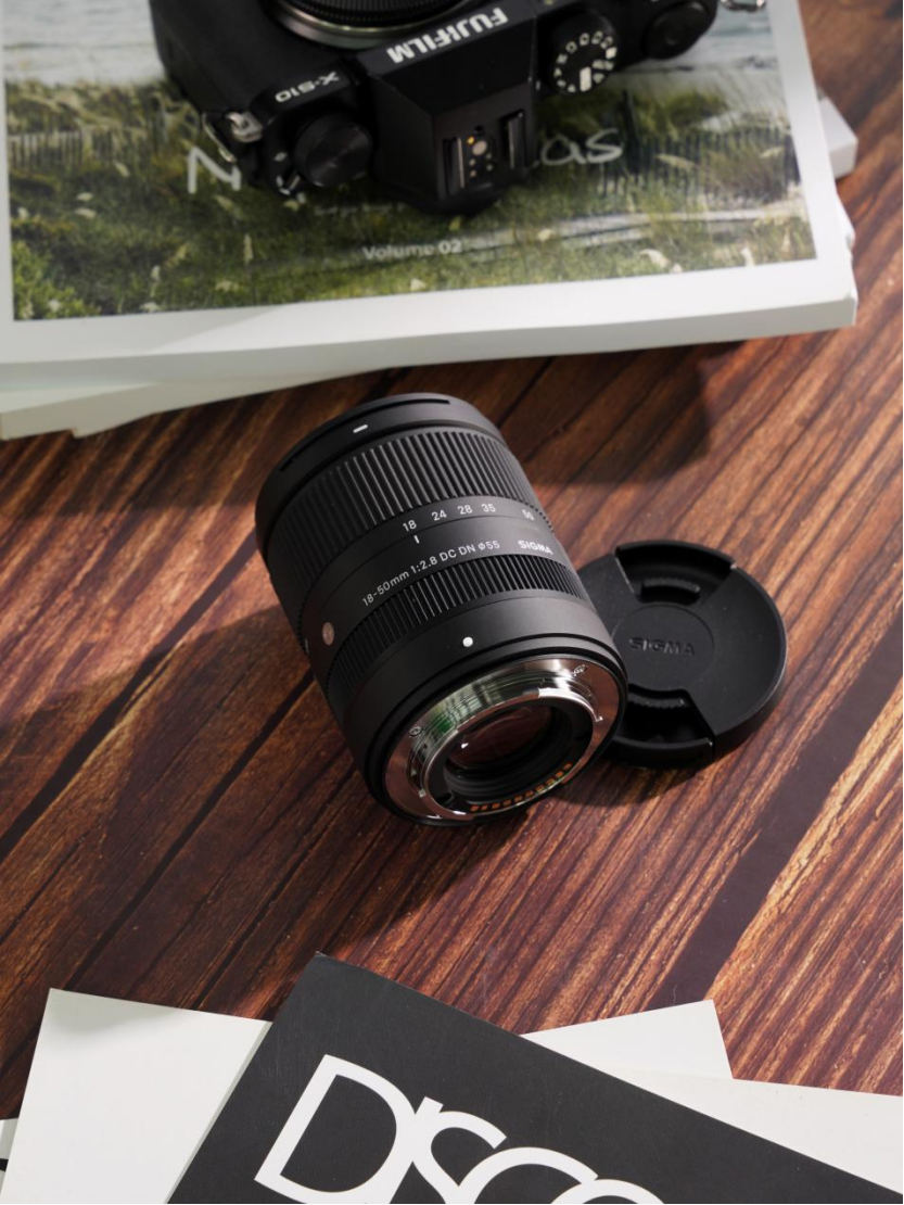 【新品推文】別催了，這次它真的來(lái)了！X卡口 18-50mm F2 拷貝.8 DC DN1202.jpg