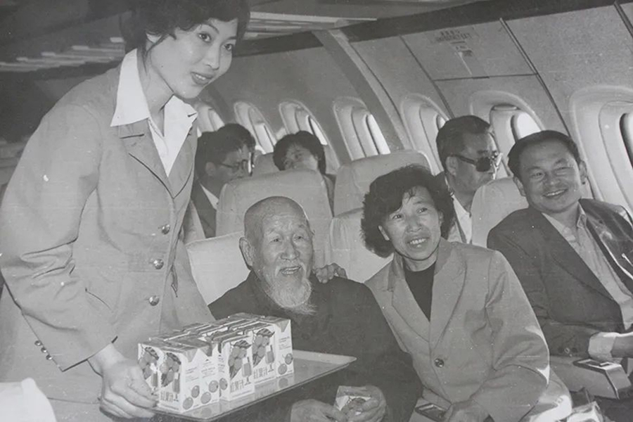 第十四屆中國(guó)航空航天博覽會(huì)5537 拷貝.jpg