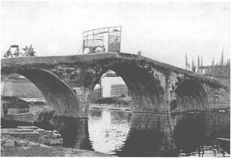 圖8杭州太平橋 維尼·J.李（李薇妮）攝 見《中國十八省府》杭州篇.jpg