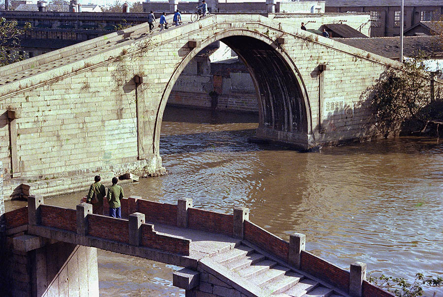 1979年吳門橋與水關(guān)橋.jpg