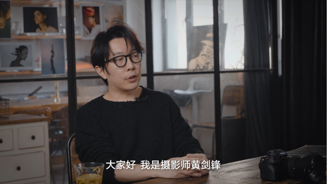 “享受創(chuàng)作，專(zhuān)注拍攝” 時(shí)尚攝影師為什么選擇索尼A7RM51562 拷貝.jpg
