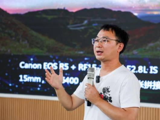 【新聞稿】記錄星空 解密星語 佳能與新華社中國圖片社共同見證“點亮中國星空地圖”哈密站活動932 拷貝.jpg